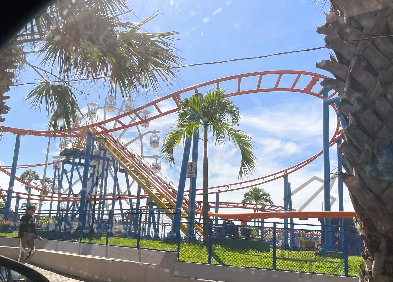 Sun City Amusement Park, Beachfront, La Libertad, El Salvador