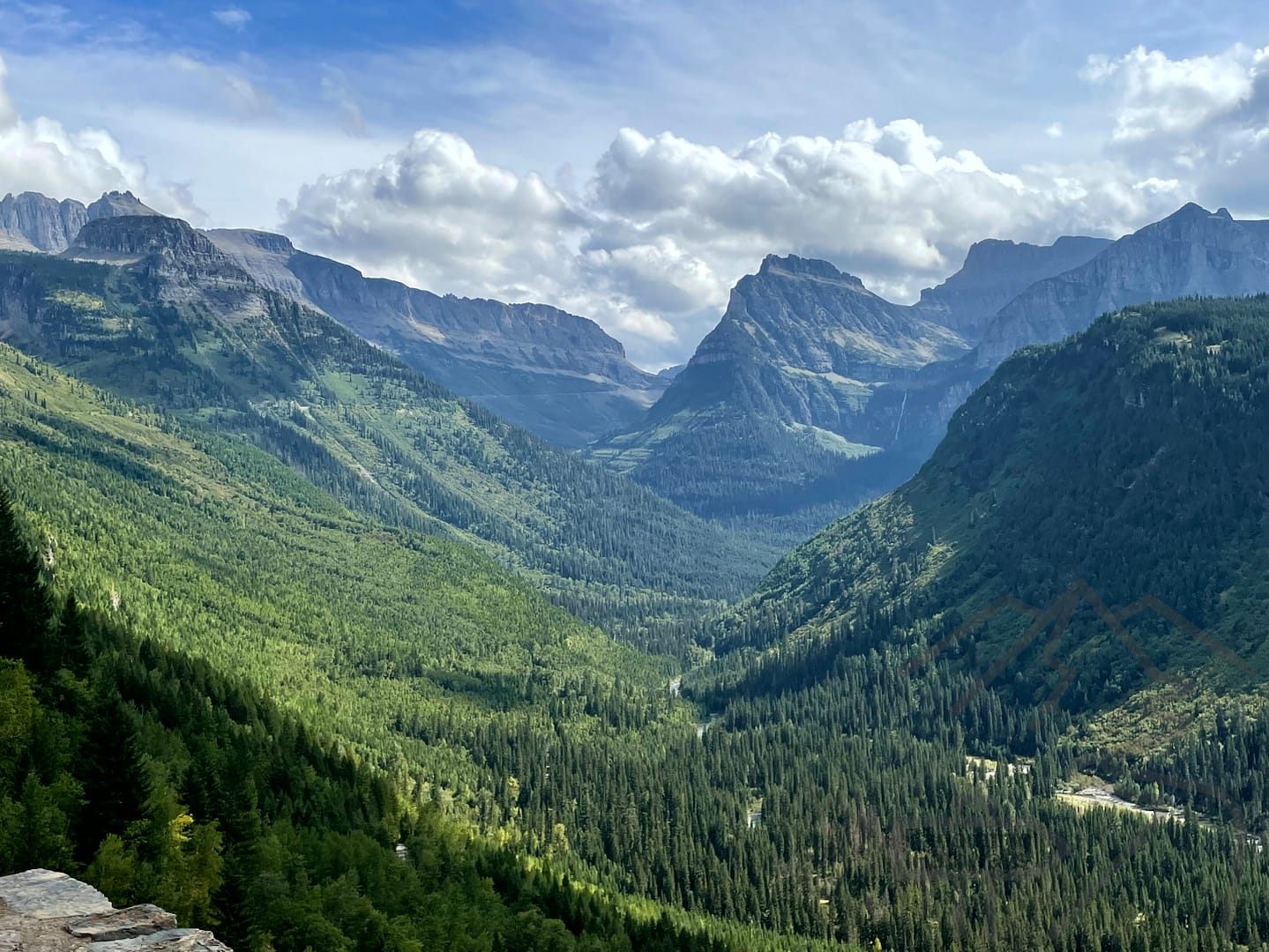 Glacier National Park Stunning Scenery Valley Mountains Going to the Sun Road Montana