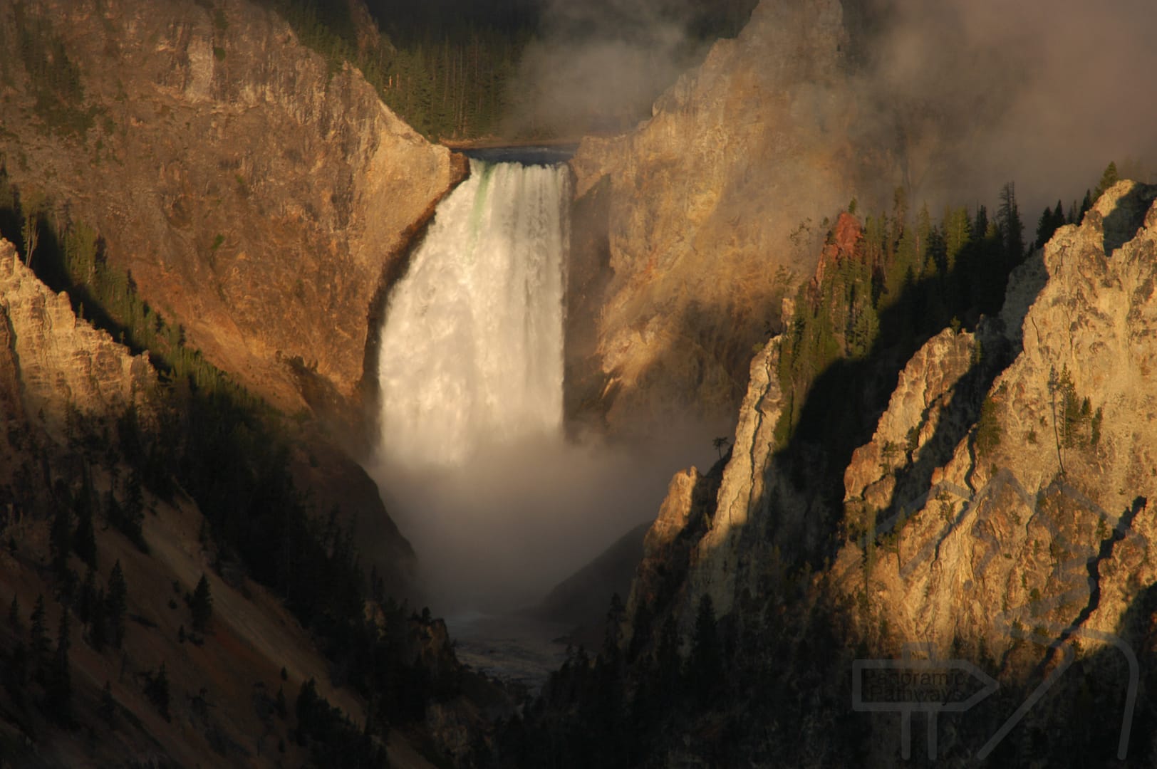 Early morning travel photo of Lower Yellow Stone Falls