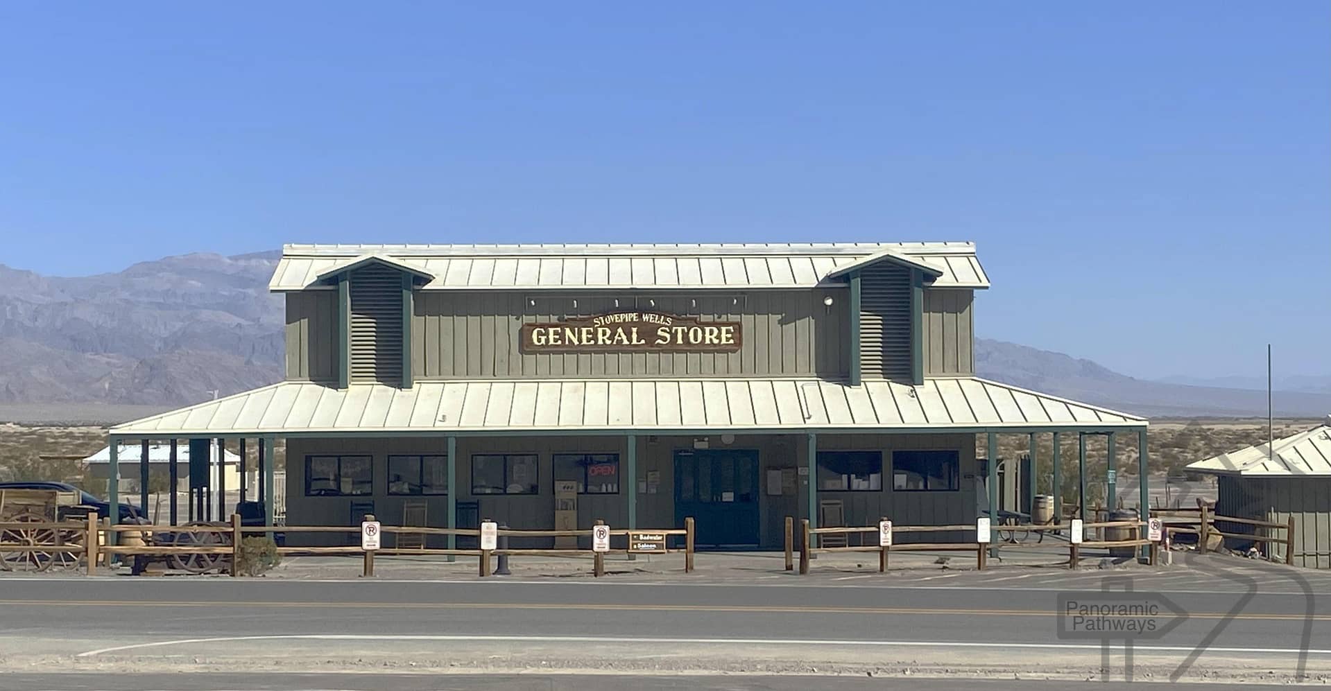 Stovepipe Wells General Store, Death Valley