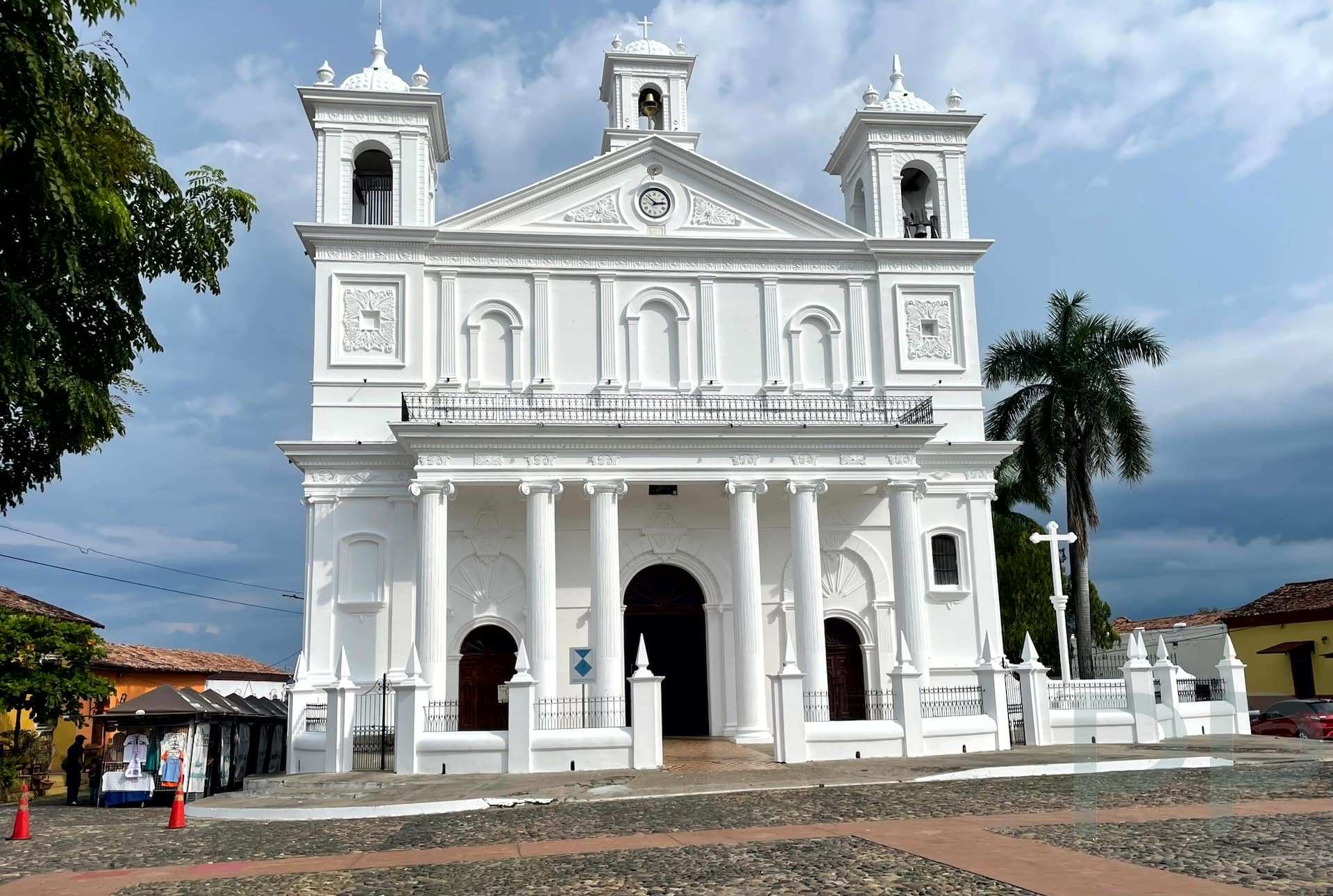 How to Spend a Perfect Day in Suchitoto, El Salvador