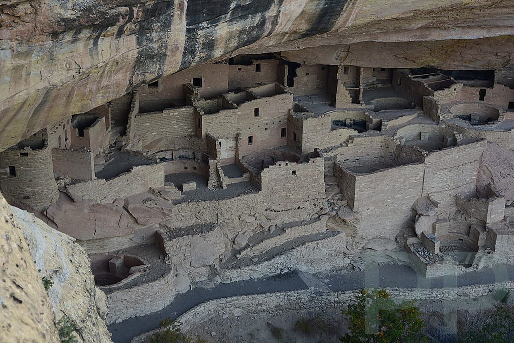 Close-up view of Cliff Palace cliff dwelling beneath a sandstone alcove