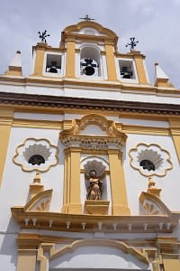 Exterior detail near Capilla de los Marineros in Triana