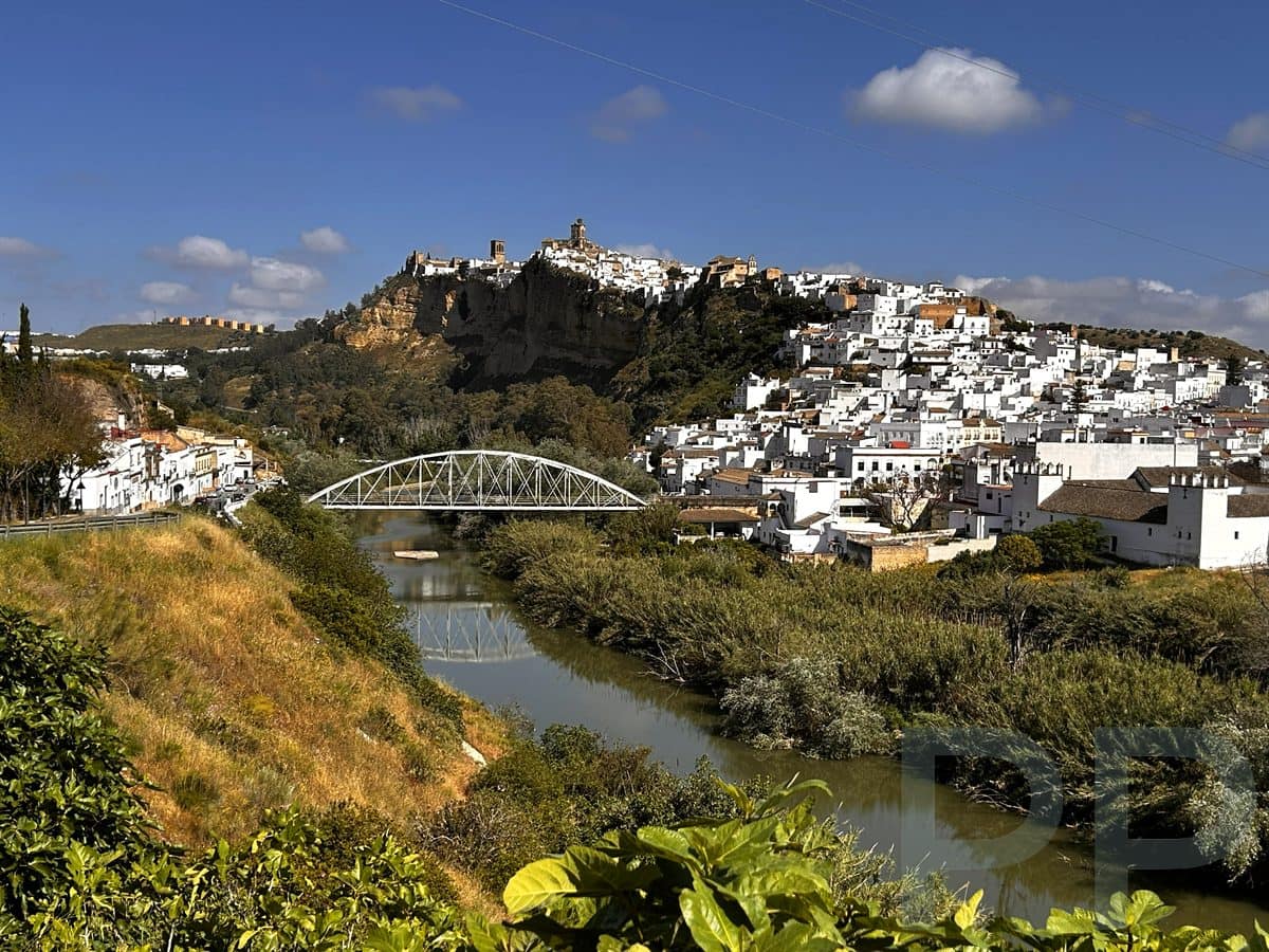 Arcos de la Frontera: A Perfect Stop Between Gibraltar and Seville