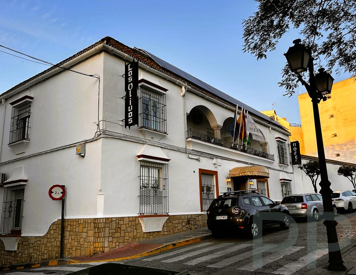 Hotel Los Olivos exterior in Arcos de la Frontera