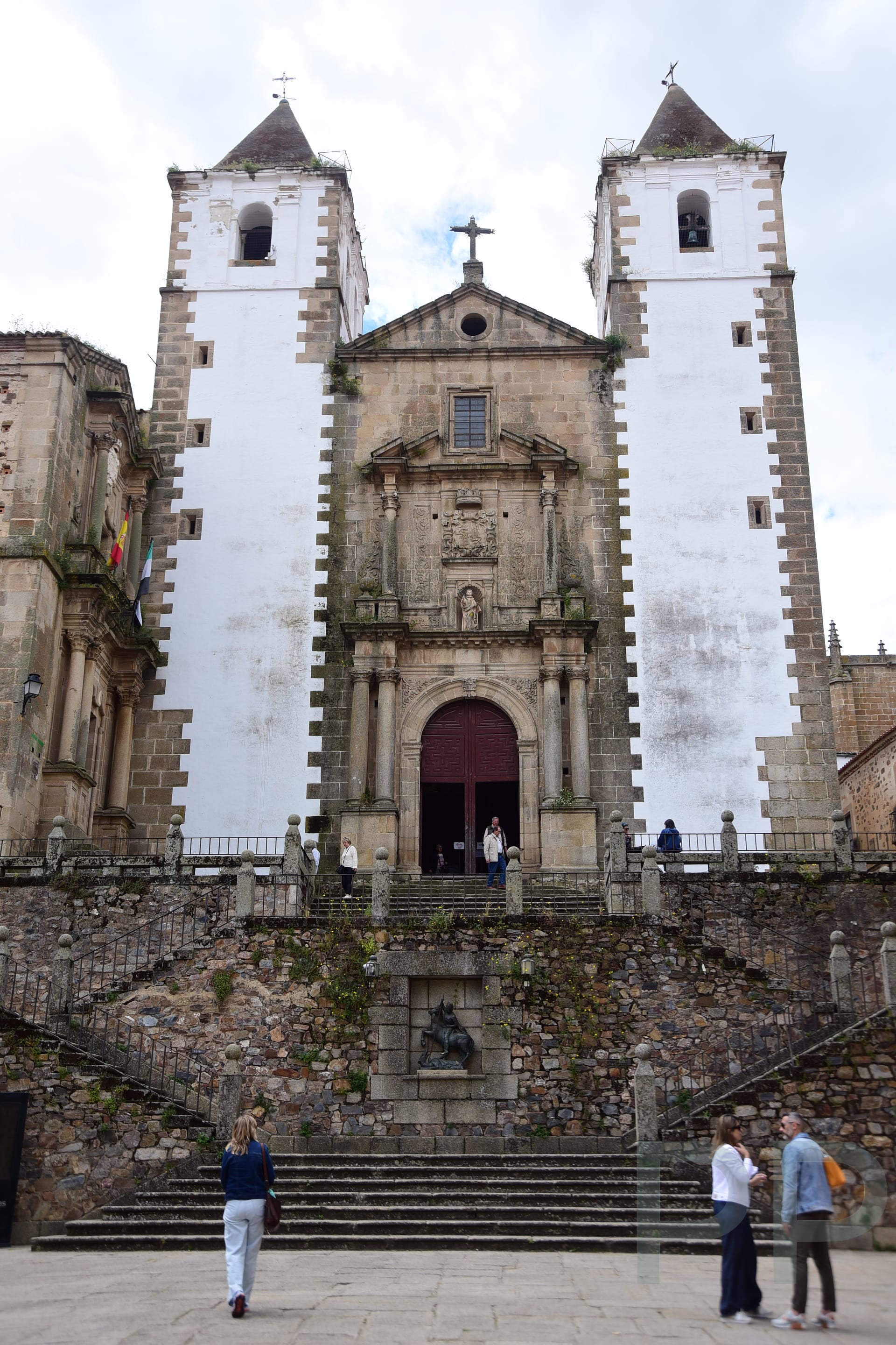 Historic Arco de la Estrella gate in C&aacute;ceres, Spain, marking the entrance to the medieval old town.